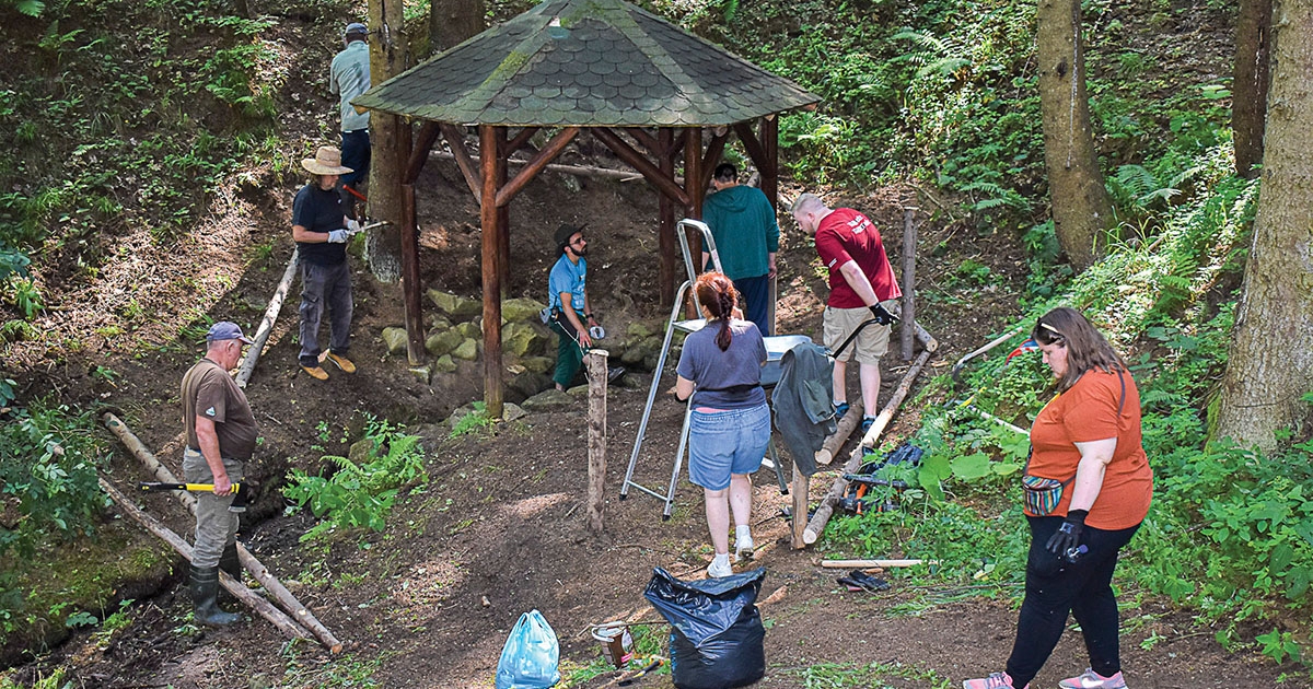 Önkéntesként Szárhegyen